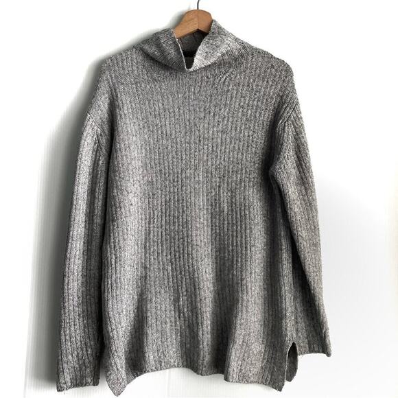 Elizabeth and James turtleneck sweater long sleeve grey size medium - Picture 1 of 7